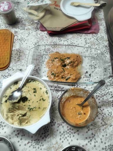 Tasty Hummus Dip cooked by COOX chefs cooks during occasions parties events at home