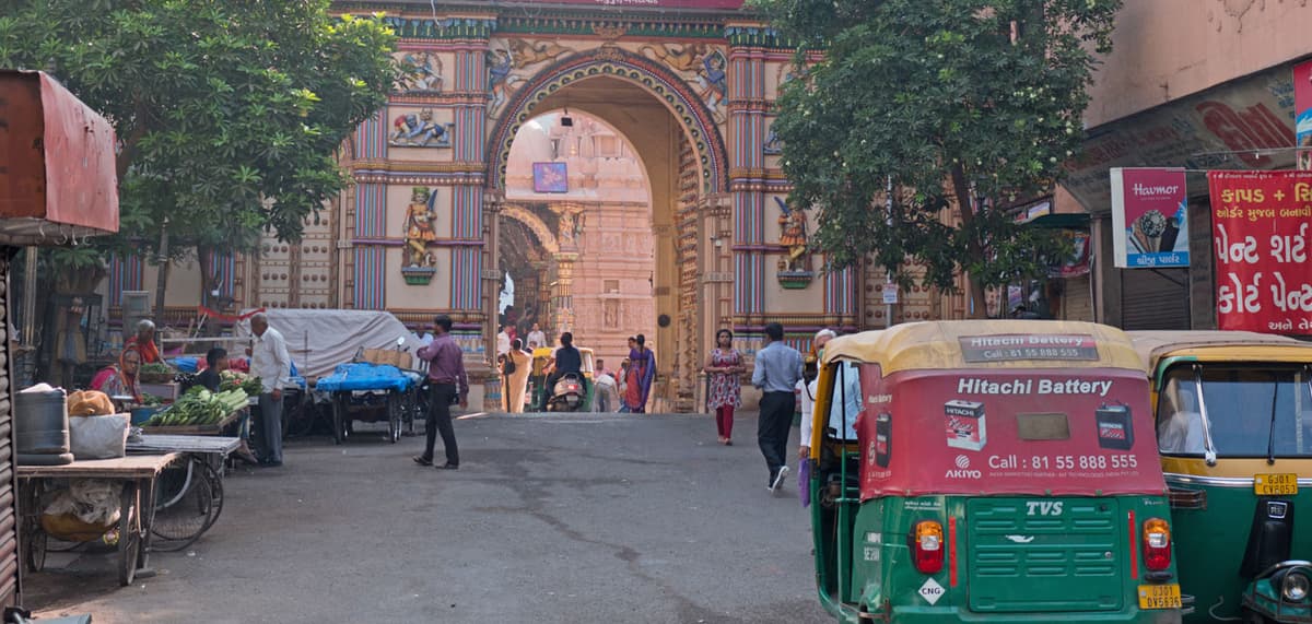 Cooks and Chefs in Ahmedabad Cantonment