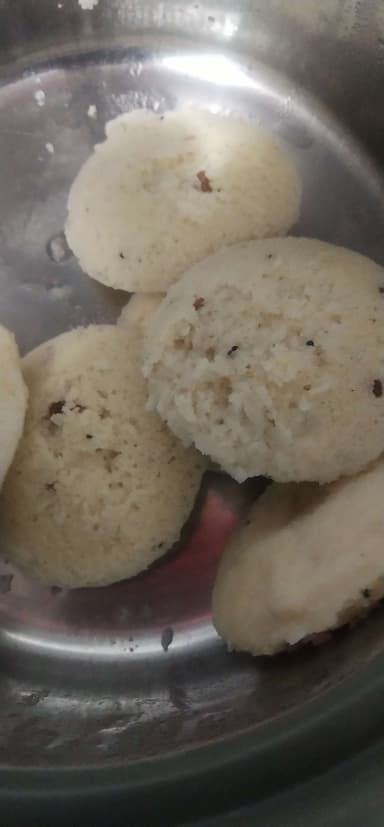 Tasty Rava Idli cooked by COOX chefs cooks during occasions parties events at home