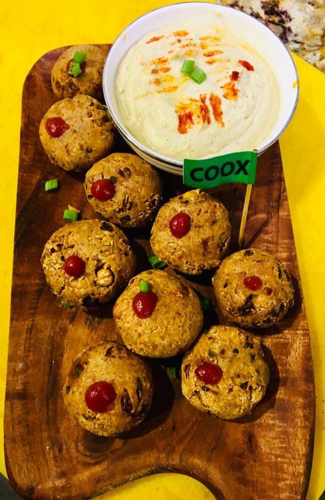 Tasty Falafel Pockets cooked by COOX chefs cooks during occasions parties events at home