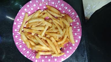 Tasty French Fries cooked by COOX chefs cooks during occasions parties events at home