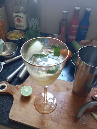 Tasty Gin Sour cooked by COOX chefs cooks during occasions parties events at home