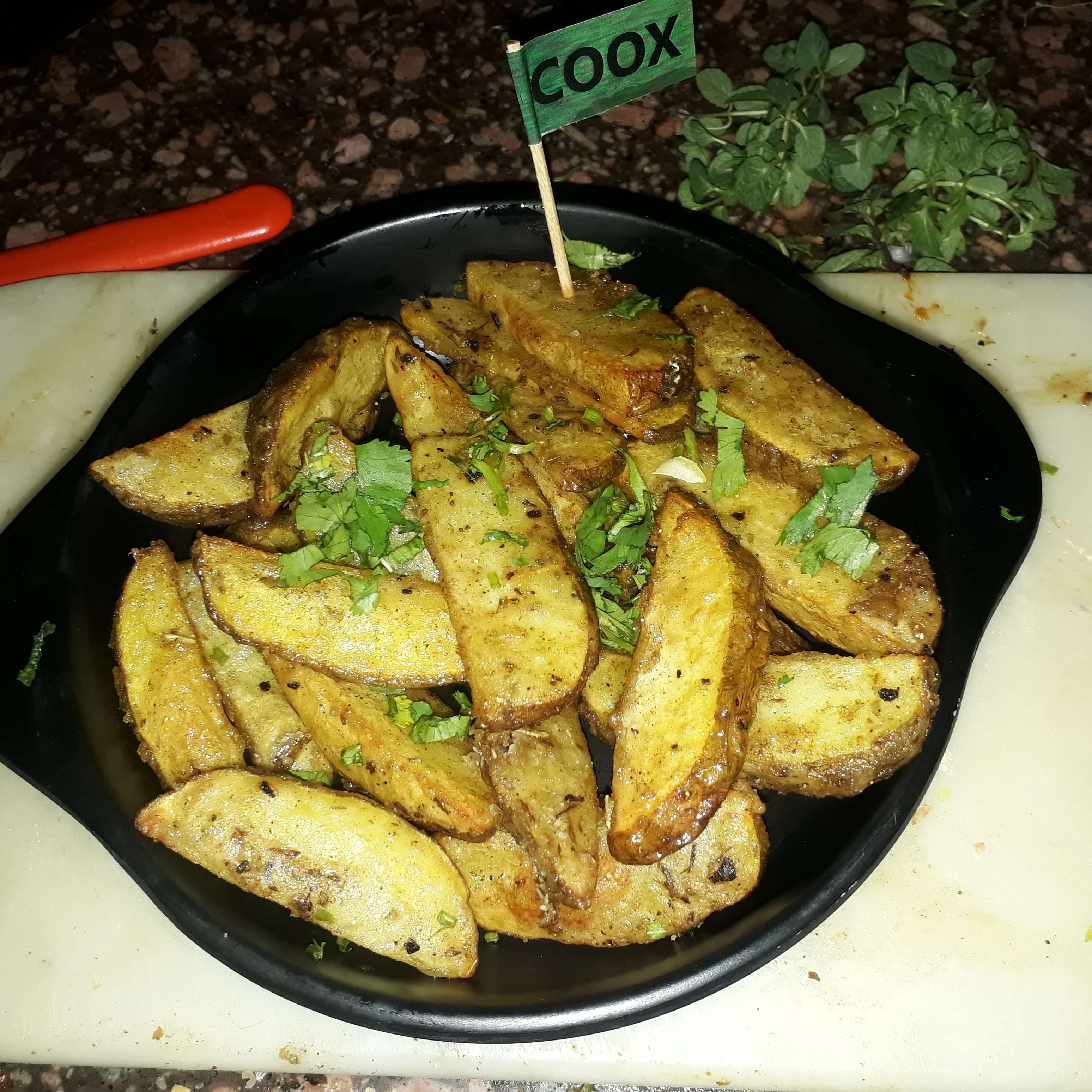 Tasty Potato Wedges cooked by COOX chefs cooks during occasions parties events at home