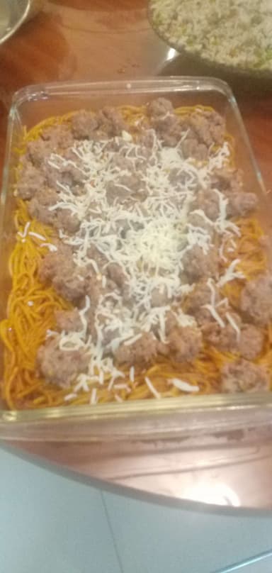 Tasty Spaghetti with Meatballs cooked by COOX chefs cooks during occasions parties events at home