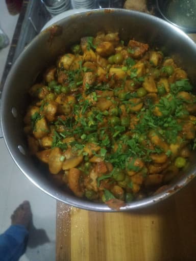 Tasty Matar Mushroom cooked by COOX chefs cooks during occasions parties events at home