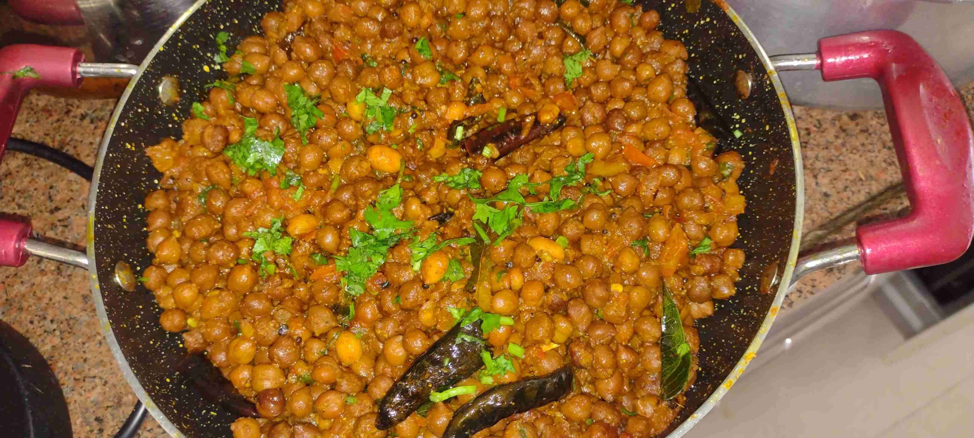 Delicious Kala Chana(Dry) prepared by COOX
