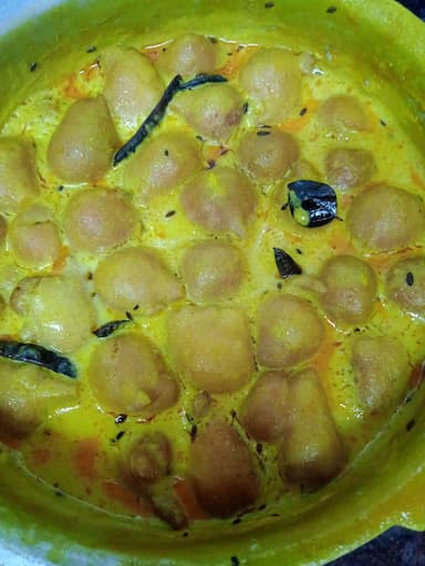 Tasty Kadhi cooked by COOX chefs cooks during occasions parties events at home