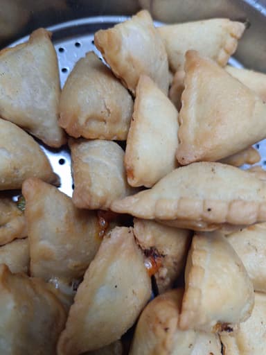 Delicious Samosa (ready to fry) prepared by COOX