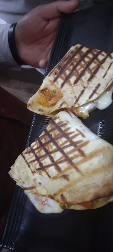 Delicious Chicken Quesadillas prepared by COOX