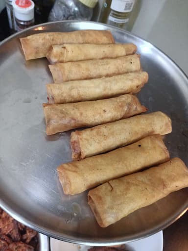 Tasty Chicken Spring Rolls cooked by COOX chefs cooks during occasions parties events at home