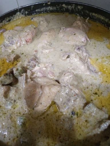 Tasty Murgh Kali Mirch cooked by COOX chefs cooks during occasions parties events at home