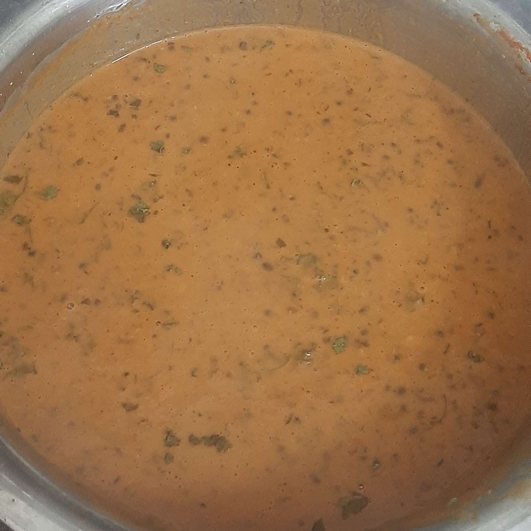 Tasty Dal Makhni cooked by COOX chefs cooks during occasions parties events at home