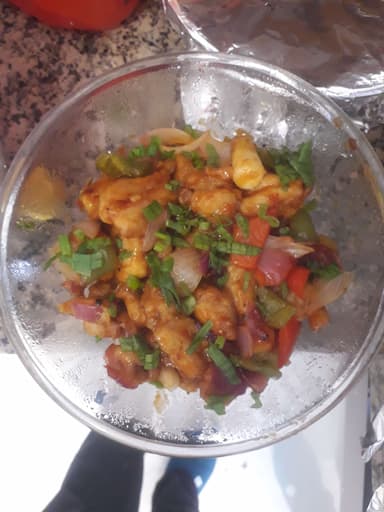 Tasty Chicken Sweet & Sour cooked by COOX chefs cooks during occasions parties events at home