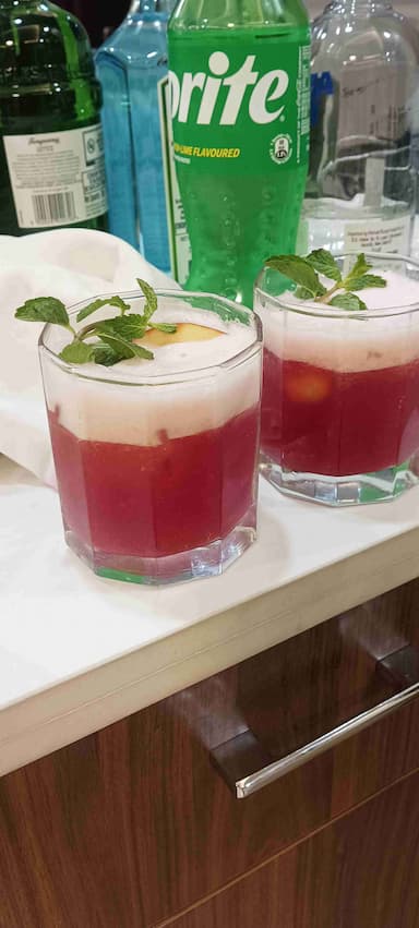 Tasty Cosmopolitan cooked by COOX chefs cooks during occasions parties events at home