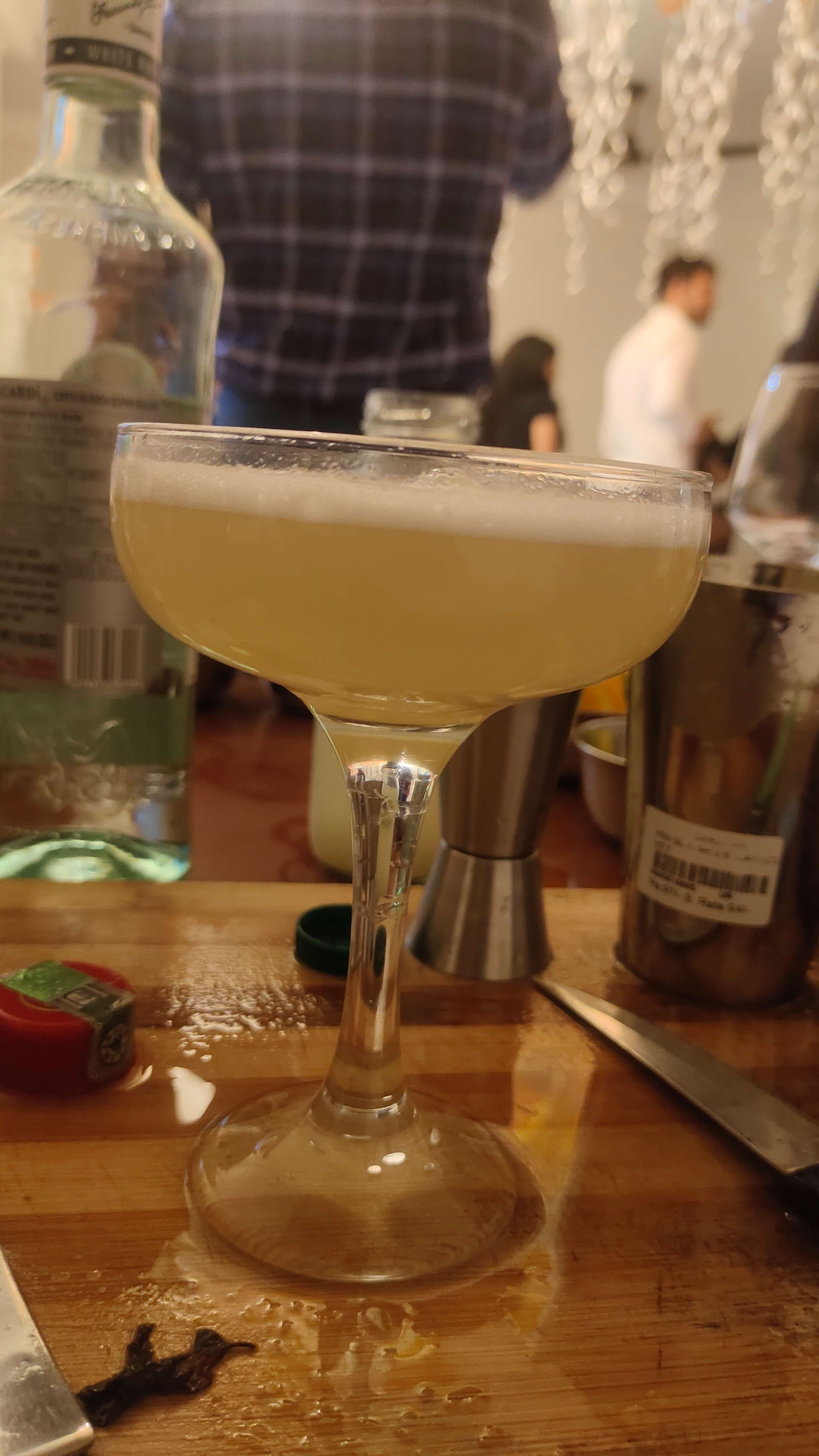 Tasty Gin Sour cooked by COOX chefs cooks during occasions parties events at home