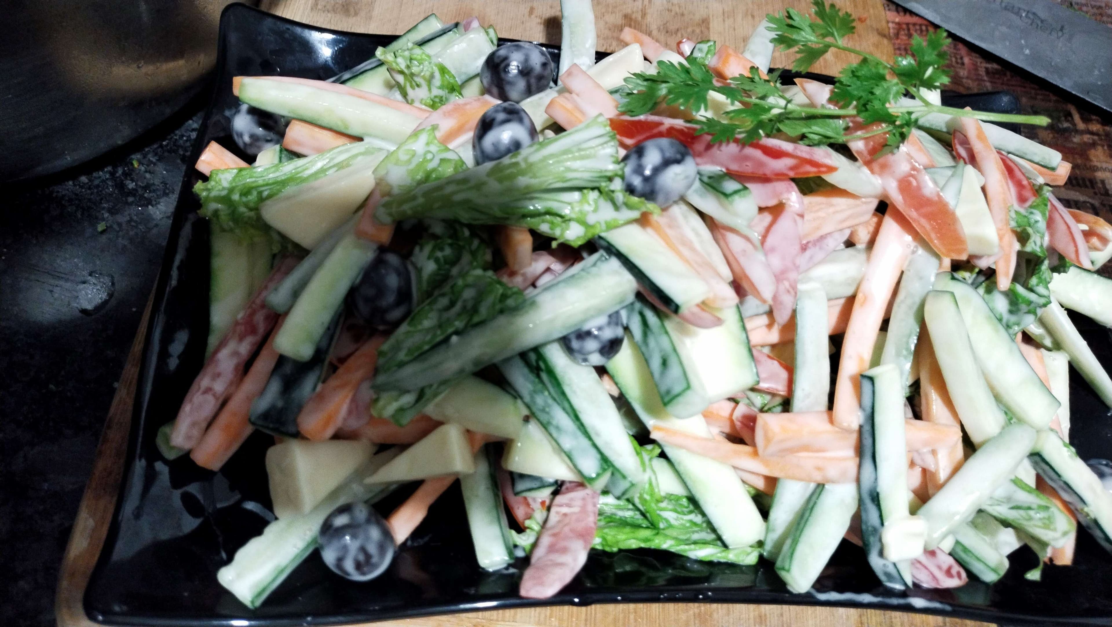Tasty Garden Fresh Salad cooked by COOX chefs cooks during occasions parties events at home