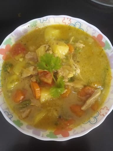 Tasty Chicken Stew cooked by COOX chefs cooks during occasions parties events at home