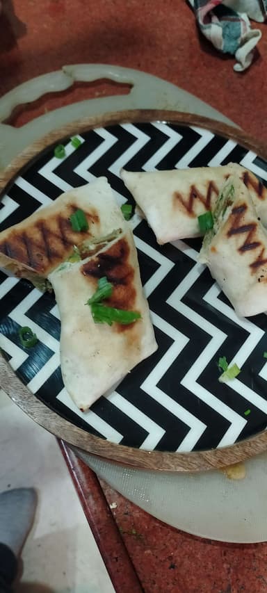 Tasty Veg Burritos cooked by COOX chefs cooks during occasions parties events at home