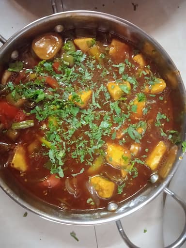 Delicious Chilly Paneer (Gravy) prepared by COOX