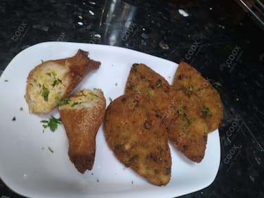 Delicious Veg Cutlets prepared by COOX