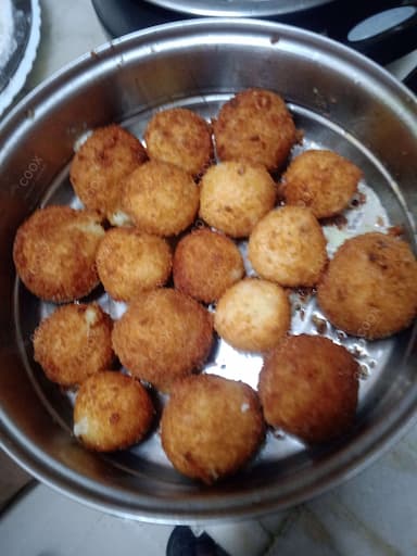 Delicious Fried Cheese Balls prepared by COOX