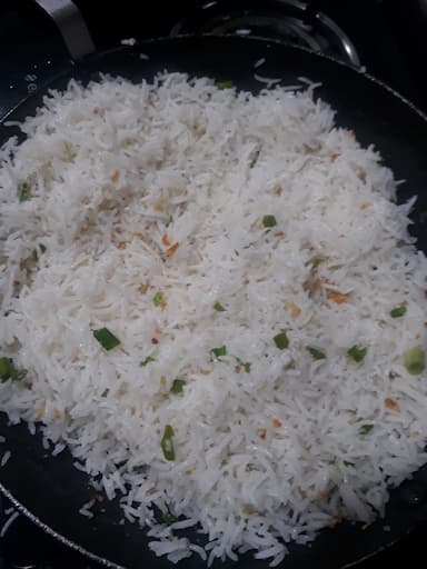 Delicious Burnt Garlic Rice prepared by COOX