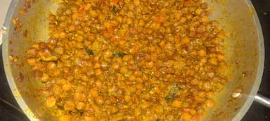 Delicious Kala Chana (Dry) prepared by COOX
