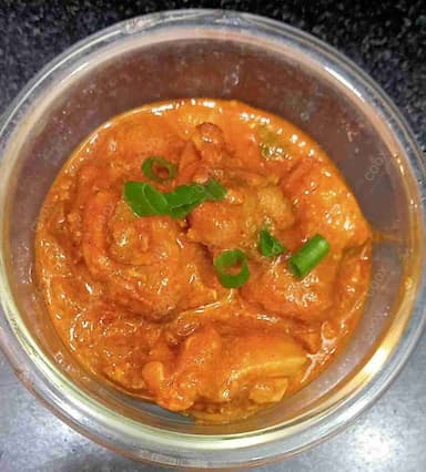 Delicious Red Thai Chicken Curry prepared by COOX
