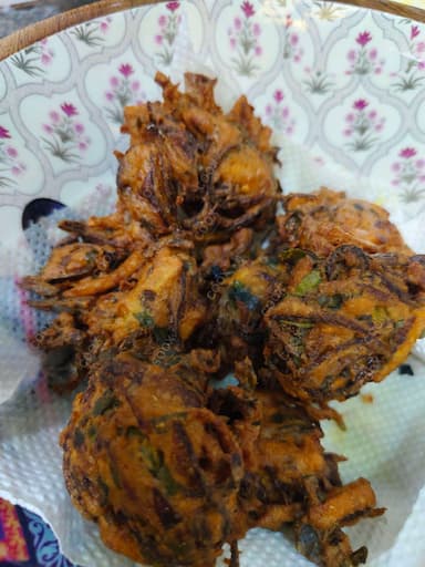 Delicious Mix Pakode prepared by COOX