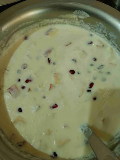 Delicious Fruit Cream prepared by COOX