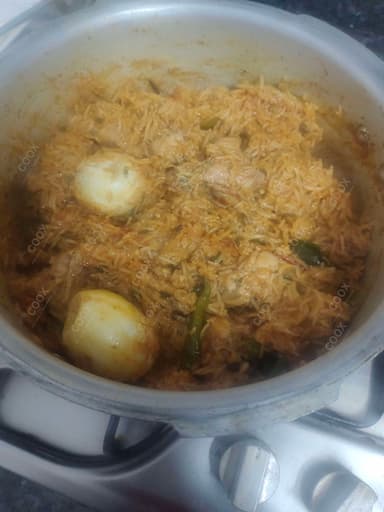 Delicious Chicken Biryani prepared by COOX