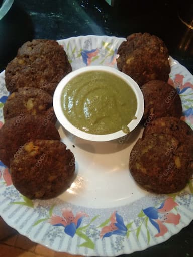Delicious Aloo Tikki prepared by COOX