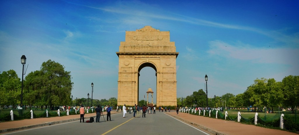 Entertainers in Delhi