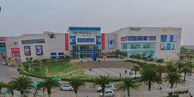 Bartenders in Kharar