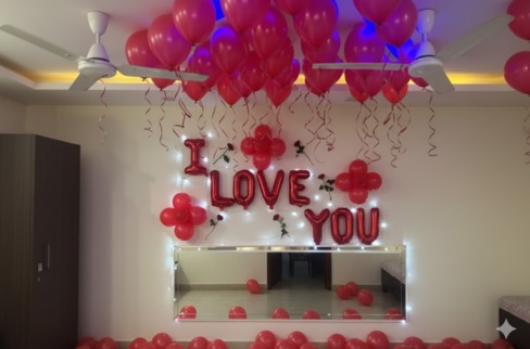 Love Red Balloon Decoration