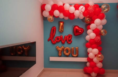 Surprise Room Decoration