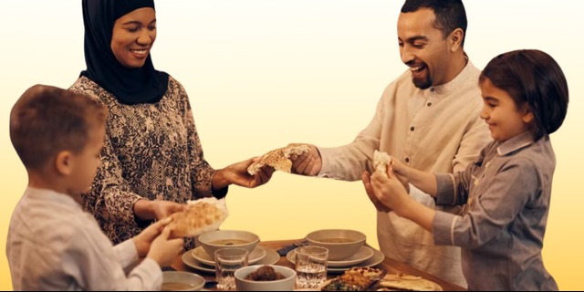 Find hire top rated cooks chefs for Iftar Party occasion via COOX. Book highly trained professional chefs for house parties and other occasions online