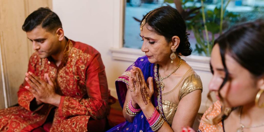 Entertainer for Prayer Meetings