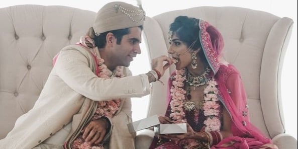 Entertainer for Weddings at Home