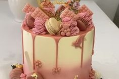 BIRTHDAY PARTY WOMEN CAKE 3