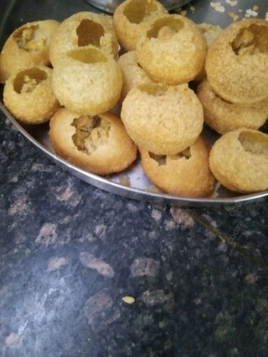Tasty Gol Gappe (Pani Puri) cooked by COOX chefs cooks during occasions parties events at home