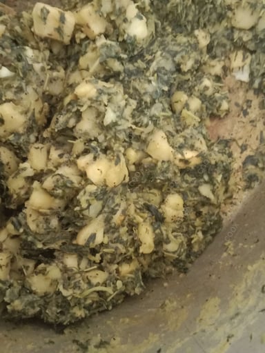 Tasty Aloo Methi cooked by COOX chefs cooks during occasions parties events at home