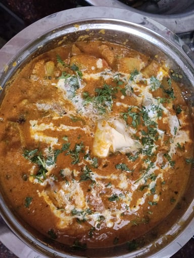 Tasty Aloo Parwal cooked by COOX chefs cooks during occasions parties events at home