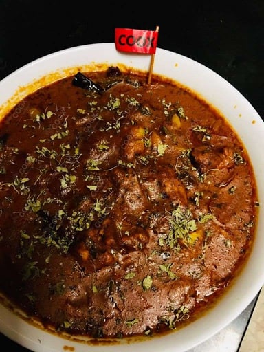 Tasty Kadhai Chicken cooked by COOX chefs cooks during occasions parties events at home
