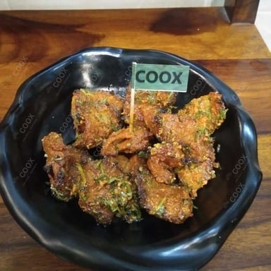 Tasty Malai Soya Chaap (Dry) cooked by COOX chefs cooks during occasions parties events at home
