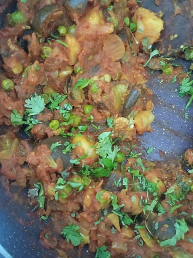 Tasty Baingan ki Sabzi cooked by COOX chefs cooks during occasions parties events at home