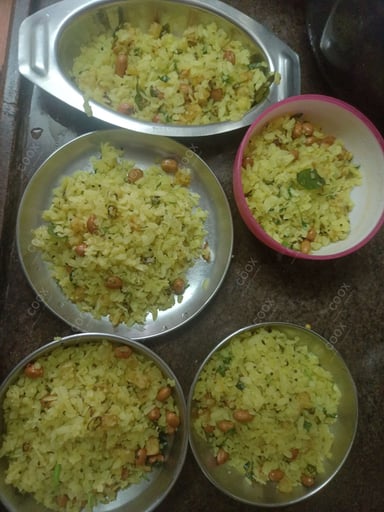 Tasty Bread Pakode cooked by COOX chefs cooks during occasions parties events at home