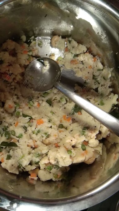 Tasty Upma cooked by COOX chefs cooks during occasions parties events at home