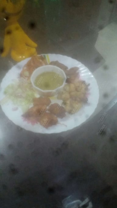 Tasty Chicken Tikka cooked by COOX chefs cooks during occasions parties events at home
