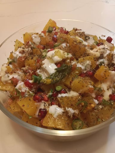 Tasty Papaya Salad cooked by COOX chefs cooks during occasions parties events at home